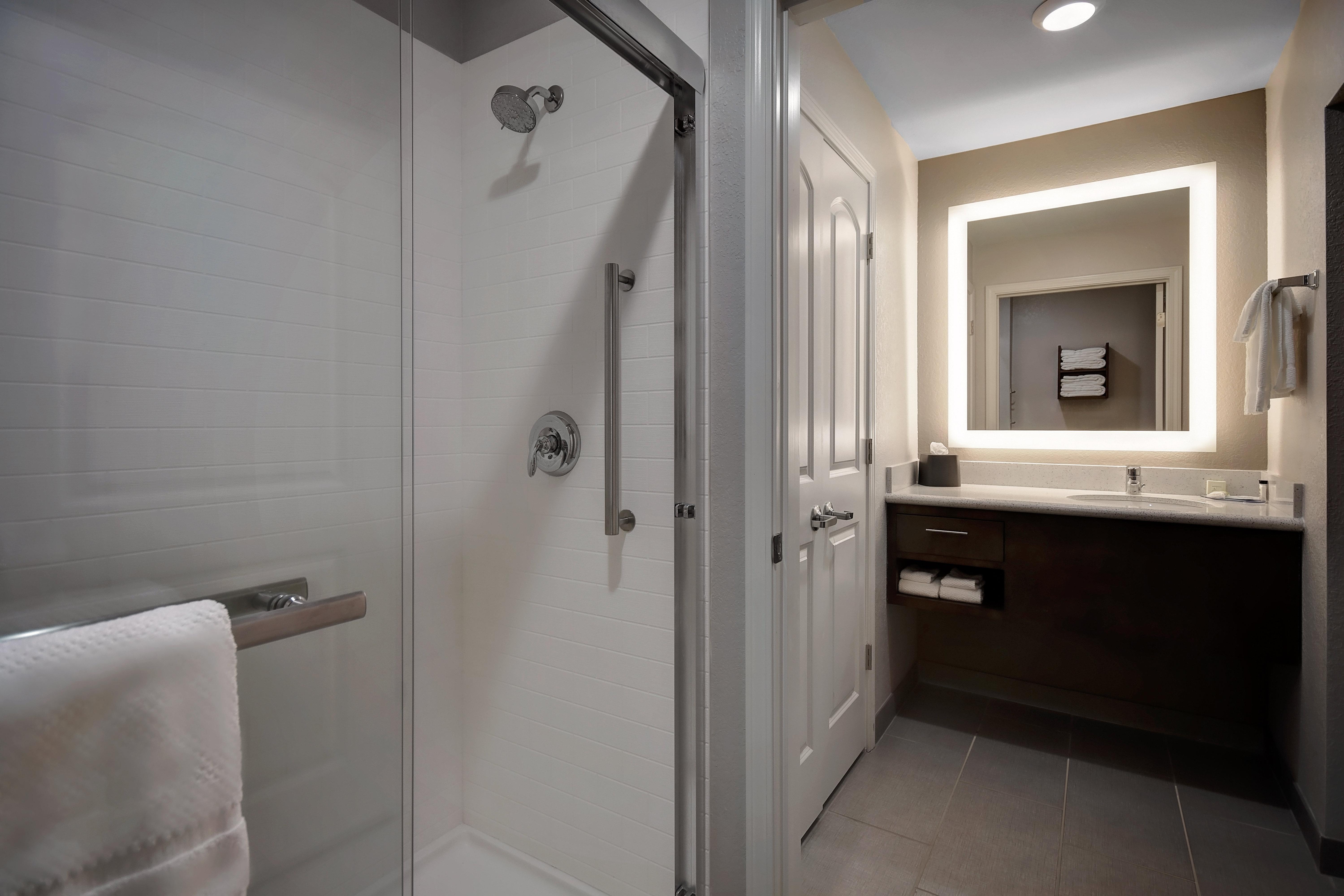Staybridge Suites - Holland By Ihg Exterior photo