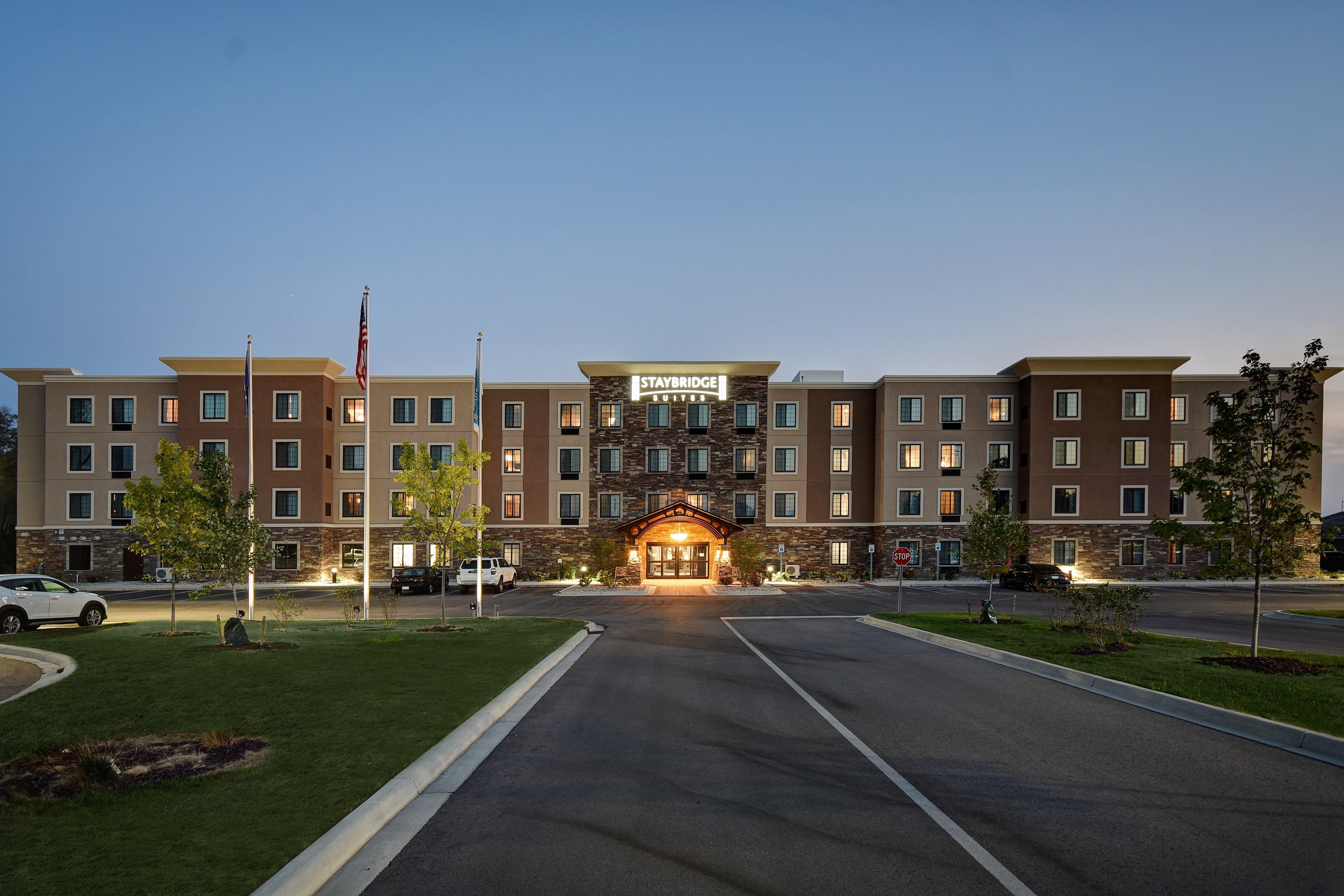Staybridge Suites - Holland By Ihg Exterior photo